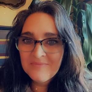 Meet your Posher, Janelle